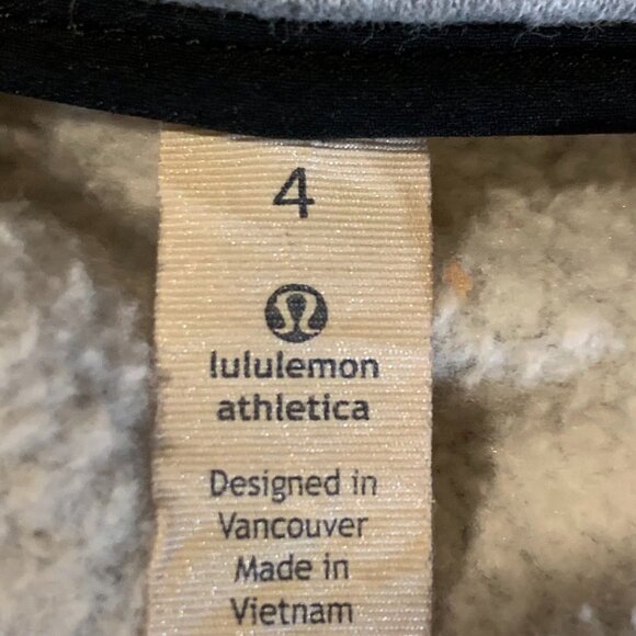 Lululemon Athletic Women's Insculpt Mockneck Full Zip Jacket Size 4 - Picture 11 of 15